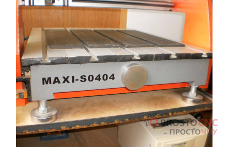 БУ Міні 3д фрезерний верстат з ЧПУ MAXI-S0404