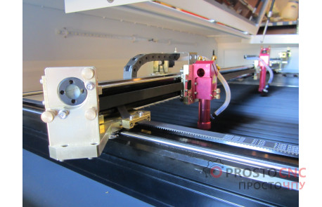 Лазерний верстат Standard 1390 Pro Version