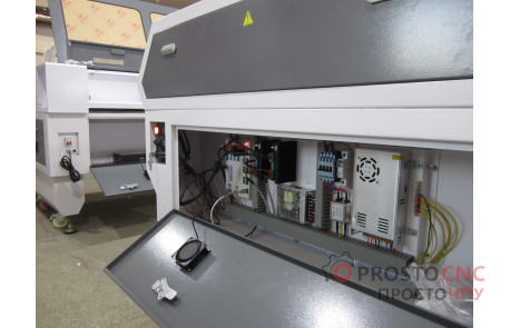 Лазерний верстат Expert 1610