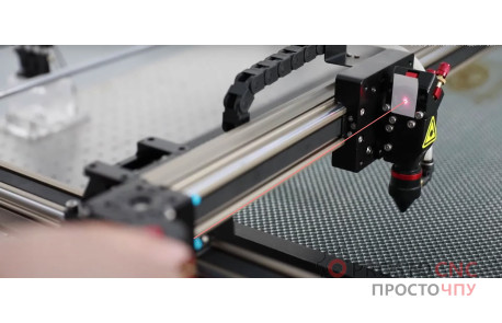 Лазерна трубка SPT TR90 90 Вт з червоним вказівником